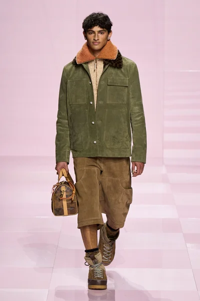 Look 50